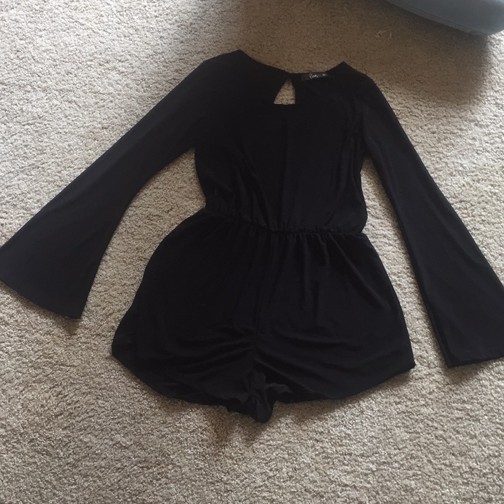 Pinc Romper with dolmen sleeves